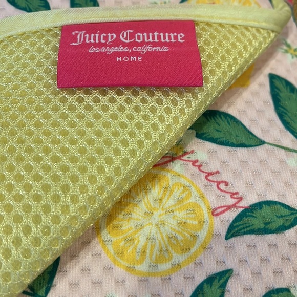NWT Juicy Couture drying mats - Picture 3 of 3